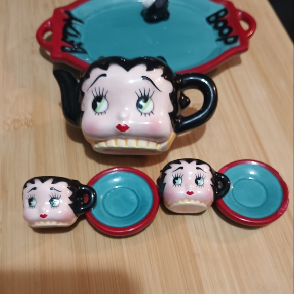 Betty Boop 7 piece mini tea set Vandor 1995 - Picture 4 of 11